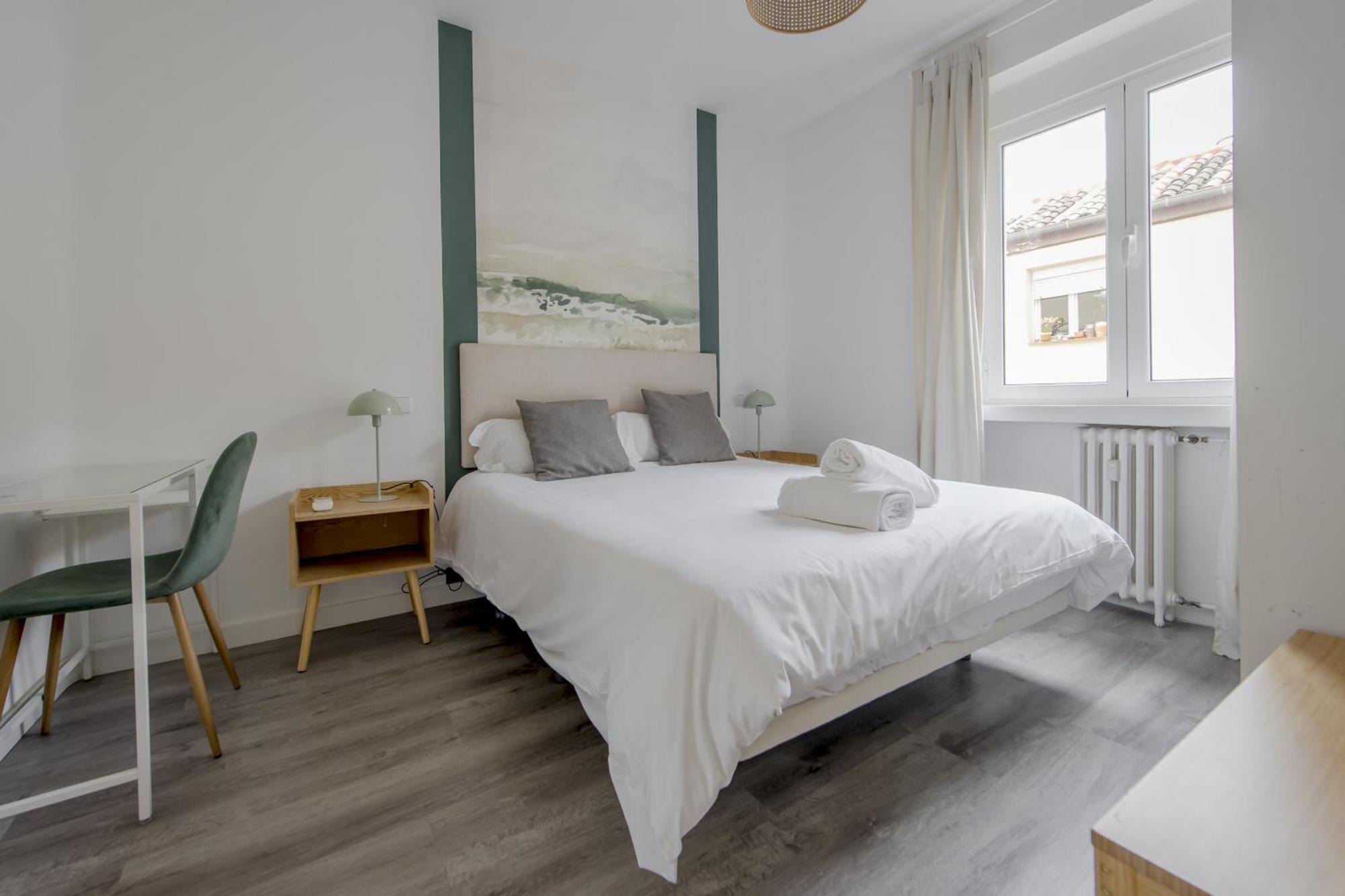 Apartment Genial En La Latina-centro De Madrid