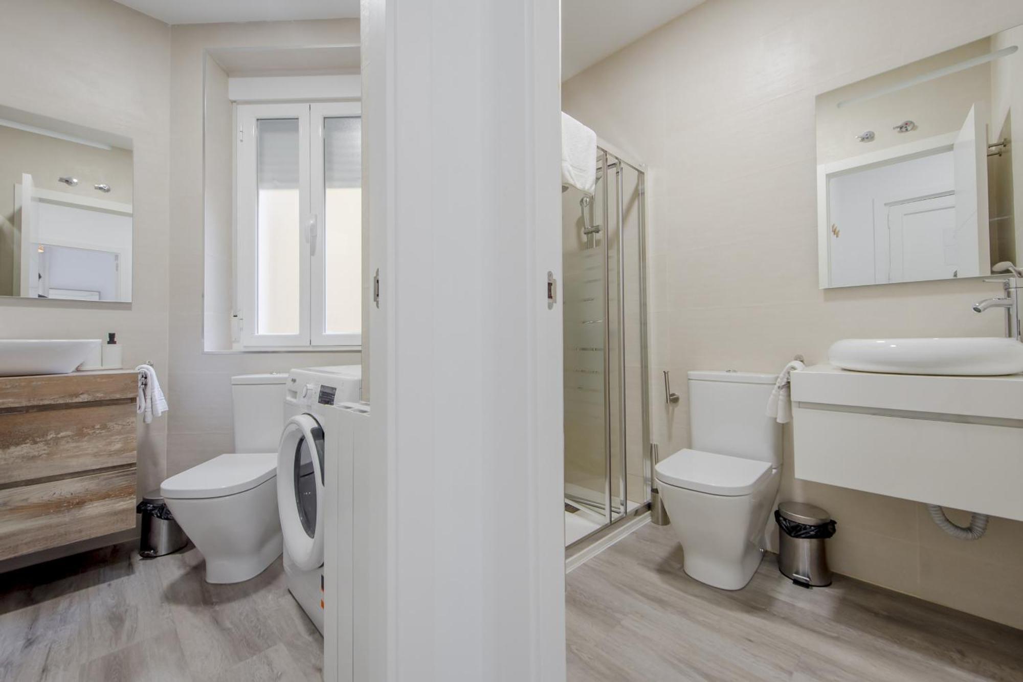 Apartment Genial En La Latina-centro De Madrid